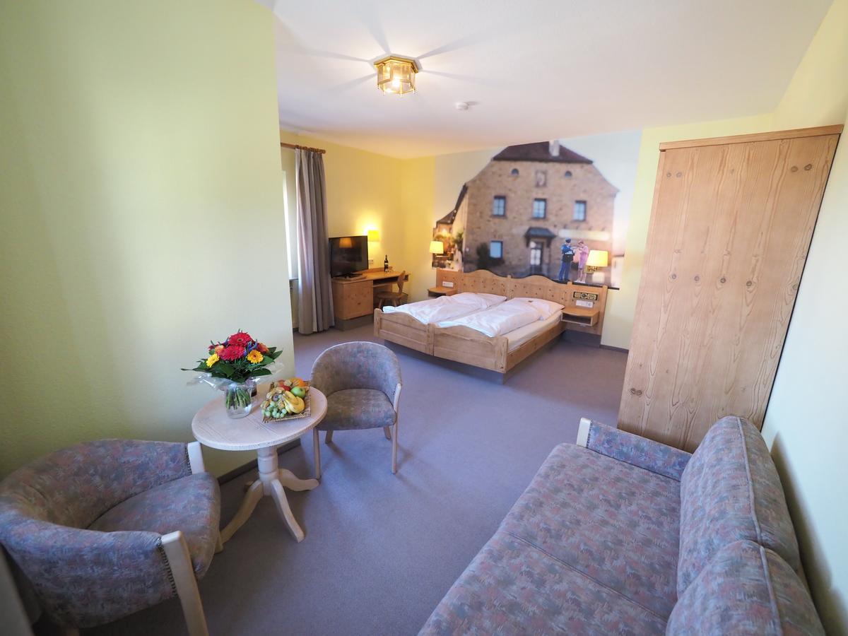 Hotel Alte Post Neuses Prichsenstadt Esterno foto